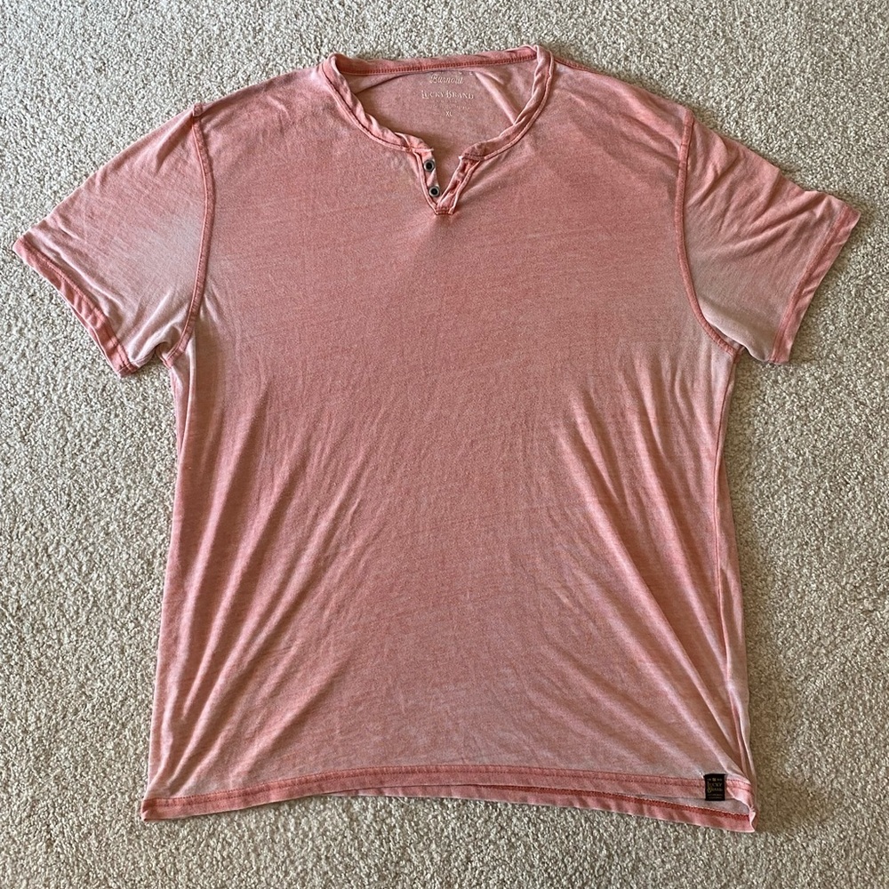 Lucky brand henley T-Shirt. Size XL. Light, breathable fabric.